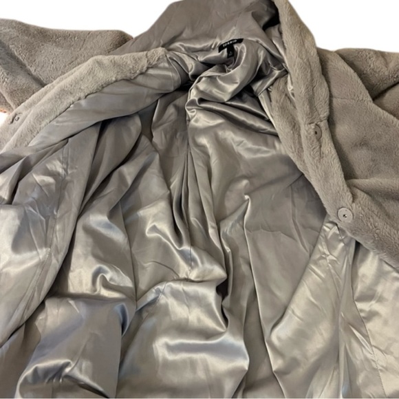 TORRID Plus Faux Fur Trim Jacket  in Light Lavender Size 1 - Picture 8 of 11